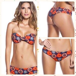 OndadeMar Bikini Top (S) & Bottom (M) Bandeau Top and Hipster Bottoms metallic